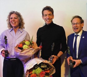 Drie trotse winnaars van de Zeldzame Engel Awards